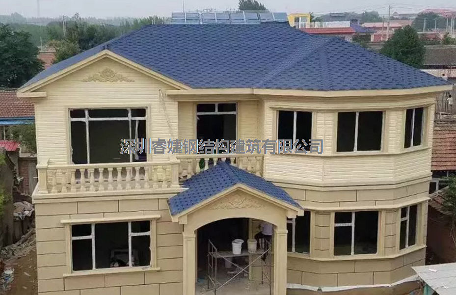 鄉(xiāng)村業(yè)主自建兩層輕鋼別墅，造價才40多萬，引來全村人的關(guān)注(圖11)