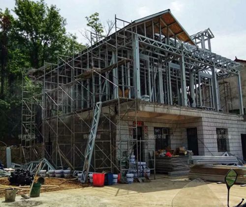 傳統磚混房加建輕鋼別墅的華麗變身記(圖2) 傳統磚混房加建輕鋼別墅的華麗變身記(圖2)